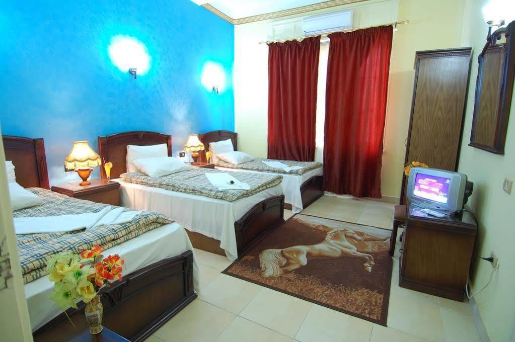 Cairo City Center Hostel Екстериор снимка
